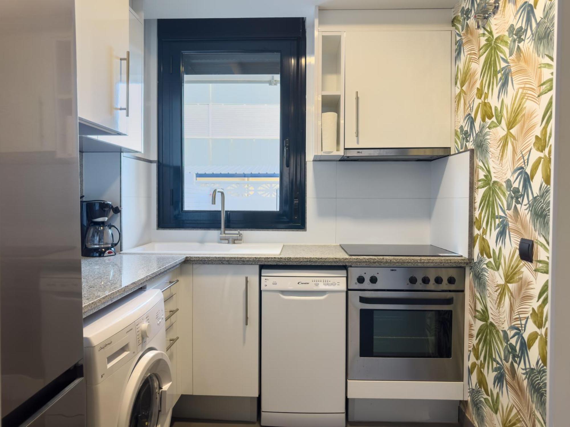 Apartamento Con Jardin En Primera Linea De Playa Con Parking Y Piscina Peniscola Exterior photo